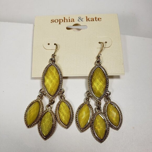Sophia & Kate Gold-tone and Yellow Chandelier drop dangle Earrings - Picture 3 of 7